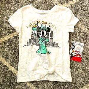 NWT Disney NYC t-shirt